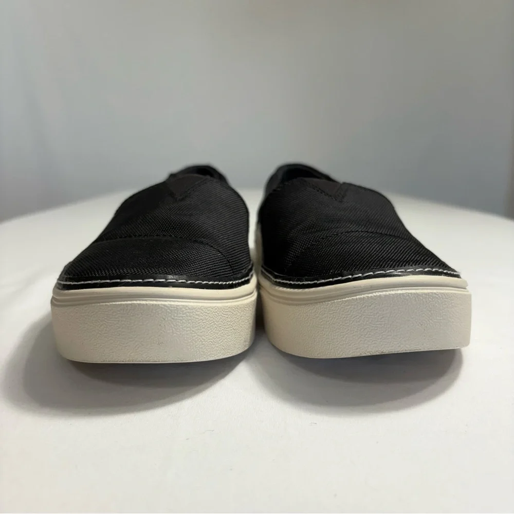 Toms Women's Parker Slip On Sneaker Shoe Texture Fabric Black‎ Size 7.5